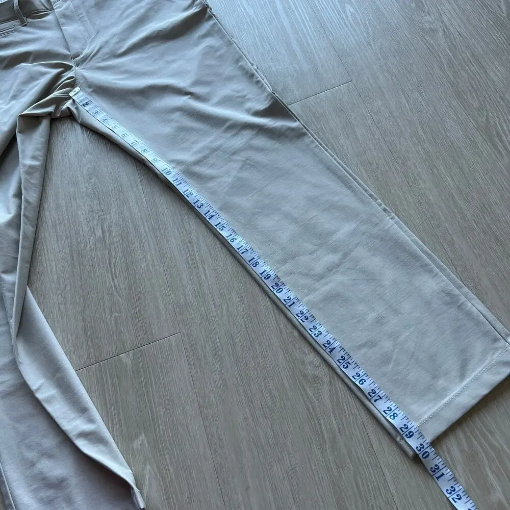J Crew 1040 Athletic Tapered Fit Tech Pants Mens 31 W 30 L Ashen Taupe